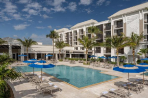 Opal Grand Oceanfront Resort & Spa